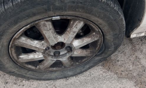 TNT Automotive & Tire