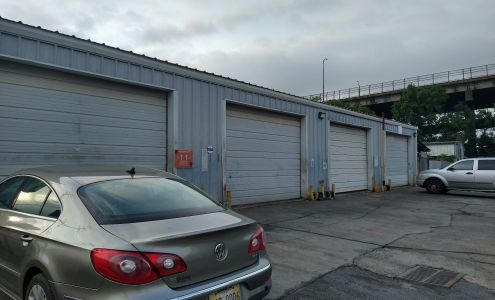 Carburetors & Alterations Rebuilders