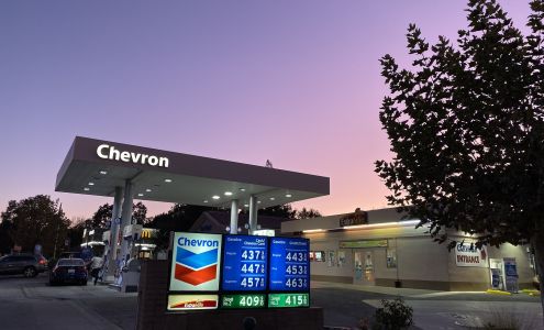 Chevron Atascadero