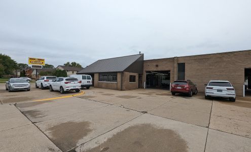 Stan Yee's Collision, Inc.