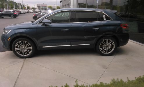 Quick Lane at Lincoln of Troy