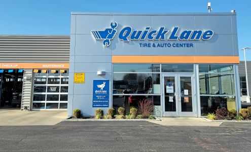 Quick Lane at Corwin Ford of Springfield