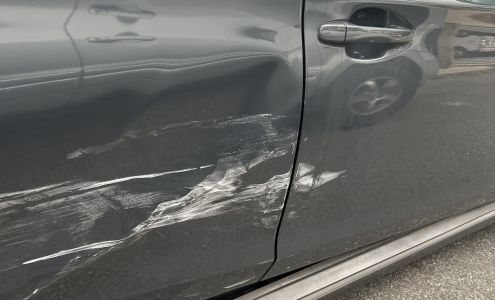 Queens Best Auto Body & Sales Inc