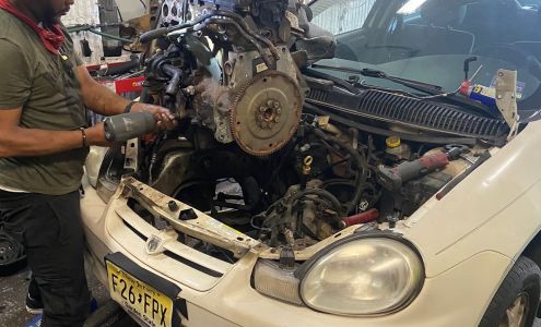 Almonte Auto Service Center