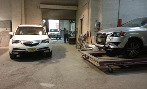 International Auto Body