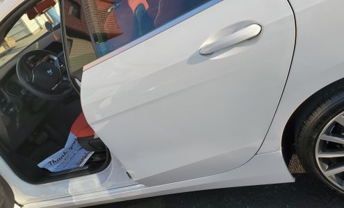Delavan Auto Body Services