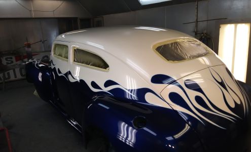 Mazur's Auto Body Shop