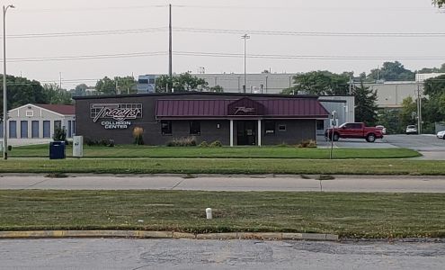 Tracy's Collision Center of Lincoln