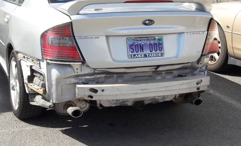 Paramount Auto Body & RV Center