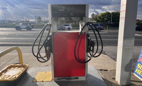 Airport Garage (Non-Ethanol & Racing Fuels)