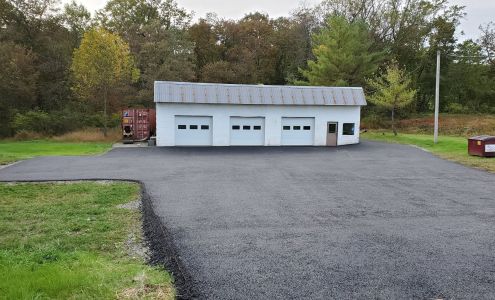 Moll's Garage Inc. (Auto Body Shop)