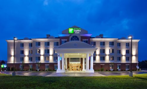 Holiday Inn Express & Suites Dayton South Franklin, an IHG Hotel