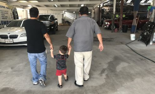 Galvan's Paint & Body Shop