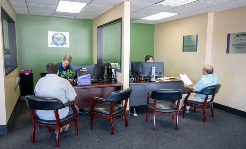 Canyon Road Auto Body & Collision Center