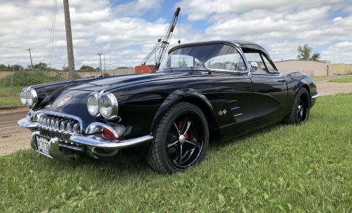 Fargo-Moorhead Custom & Collision