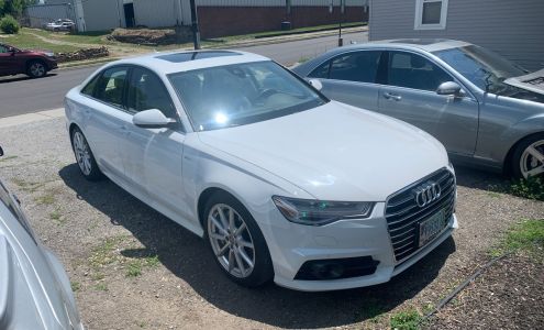 Barbour & Hatcher Body Works