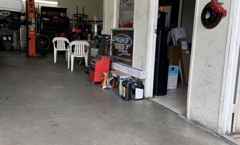 R J Automotive