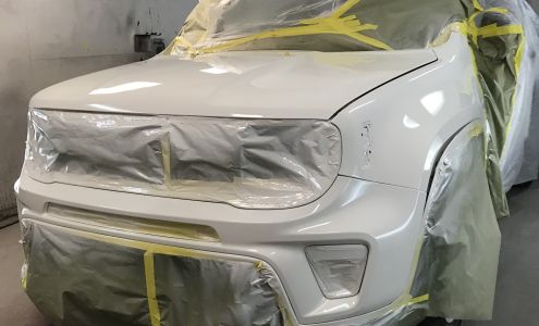 Royal Auto Body & Paint Inc.