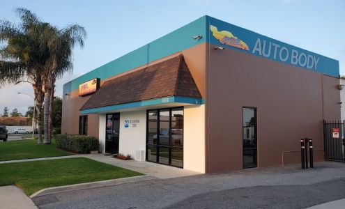 Color By Woz Collision Repair