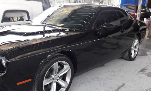 J J Felix Auto Body Shop