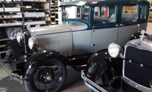 Bert's Model A Ford Center