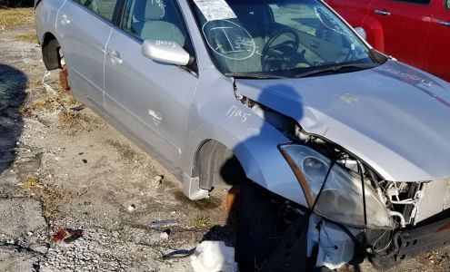 El Padrino Auto Salvage