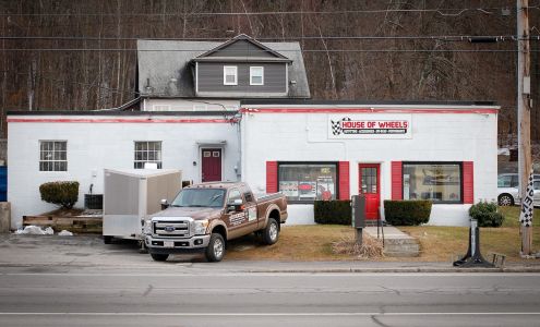 Rock 'n Road Outfitters