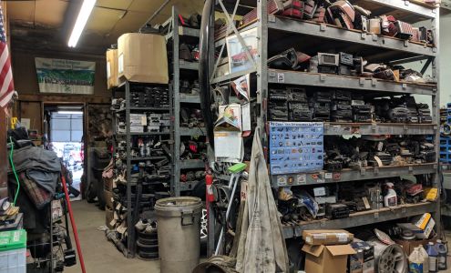 Perry's Auto Sales & Parts