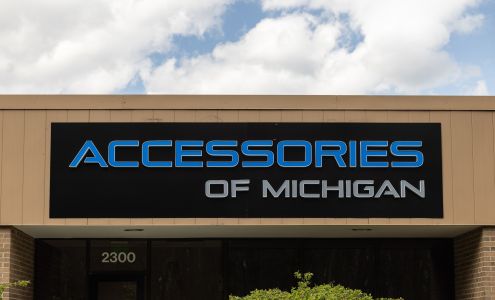 Accessories of Michigan