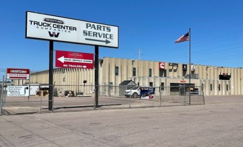 Truck Center Companies-Mankato
