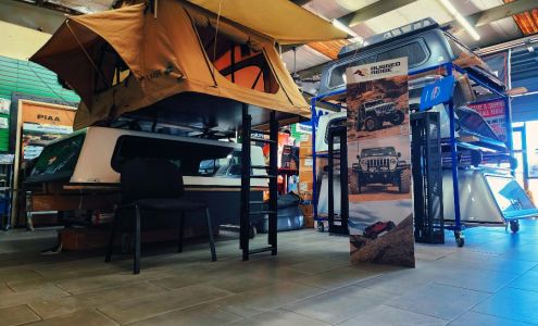 Ike's Uresti Camper Sales