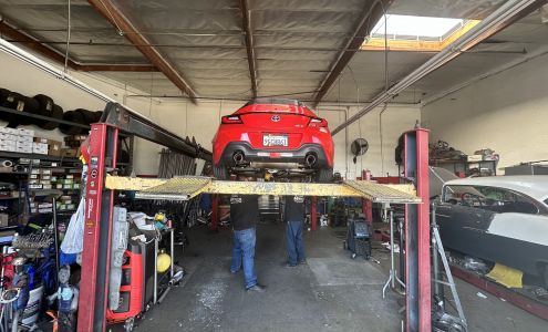 Plaza Muffler & Full Automotive Services