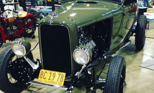 Vintage Auto Garage LLC