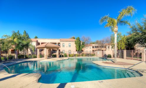 San Martin Apartments