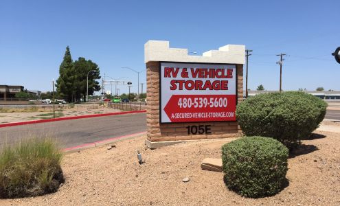 A Secured RV & Vehicle Storage