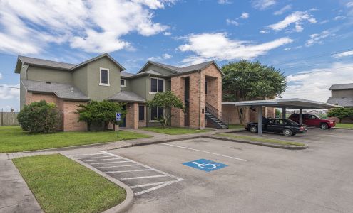Bridge Pointe Landing Apartments