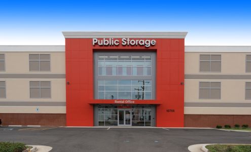 Public Storage