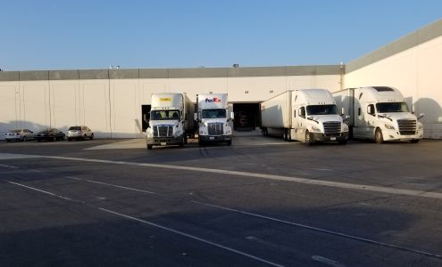 UNIS Fulfillment / Versa Logistics