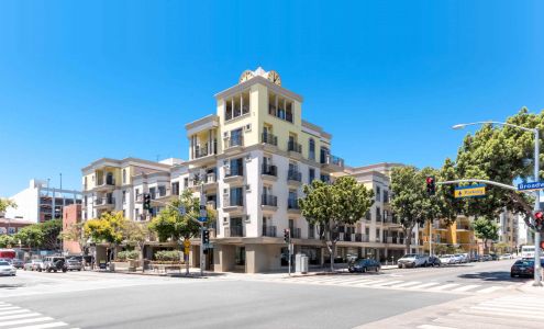 425 Broadway Apartments