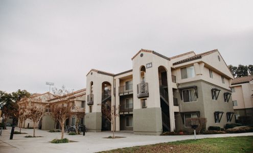 The Colleges at La Rue Apartments