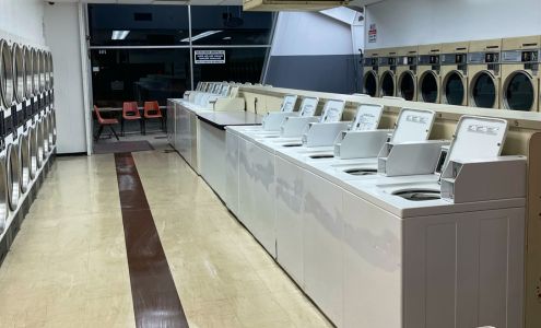 Market Street Wash House Car Wash & Laundromat