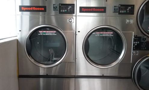 Lakewood PowerWash Laundromat