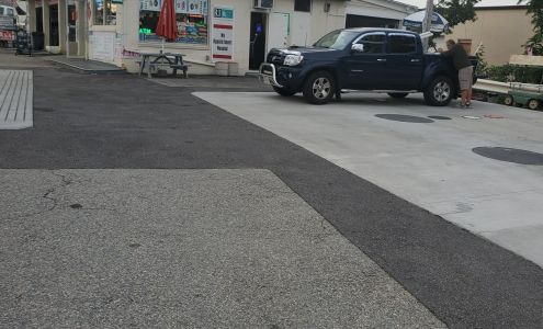 Jefferson Boulevard Getty