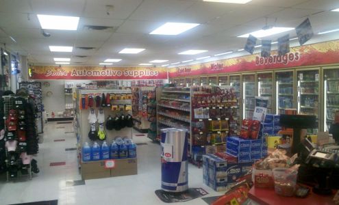 Ernie's Federal Way Truck Stop