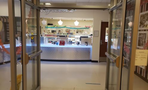 Walgreens Pharmacy at Lurie Children's Hospital Chicago