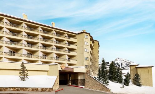 Elevation Hotel & Spa