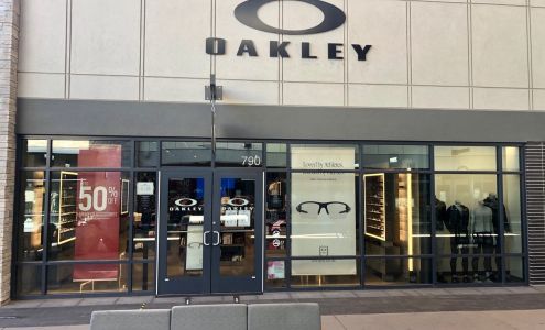 Oakley Vault