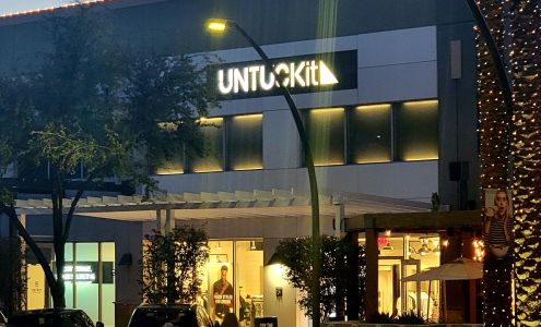 UNTUCKit