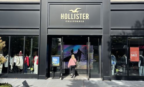 Hollister Co.