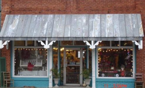 Broken Shell Boutique